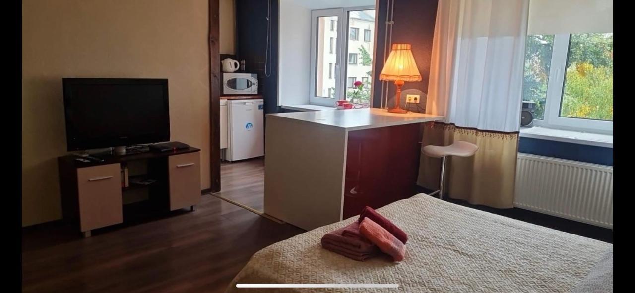 Riia 10, 2-Bedroom Apartment - 2 Big Beds 1 Extra Bed-Parking Free 타르투 외부 사진