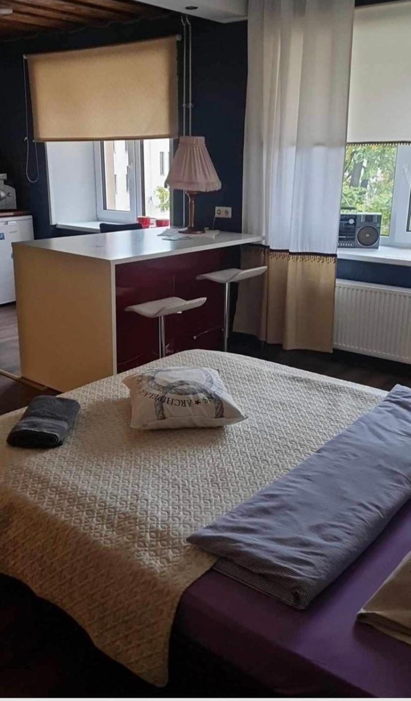 Riia 10, 2-Bedroom Apartment - 2 Big Beds 1 Extra Bed-Parking Free 타르투 외부 사진